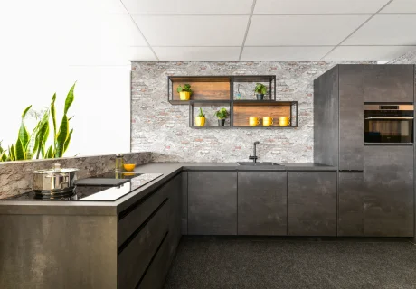Keuken zwart beton
